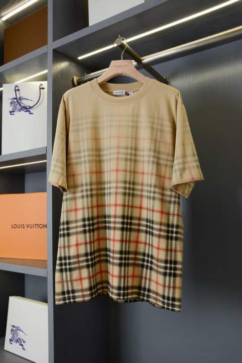 Picture of Burberry T Shirts Short _SKUBurberryS-2XLaztx0319973